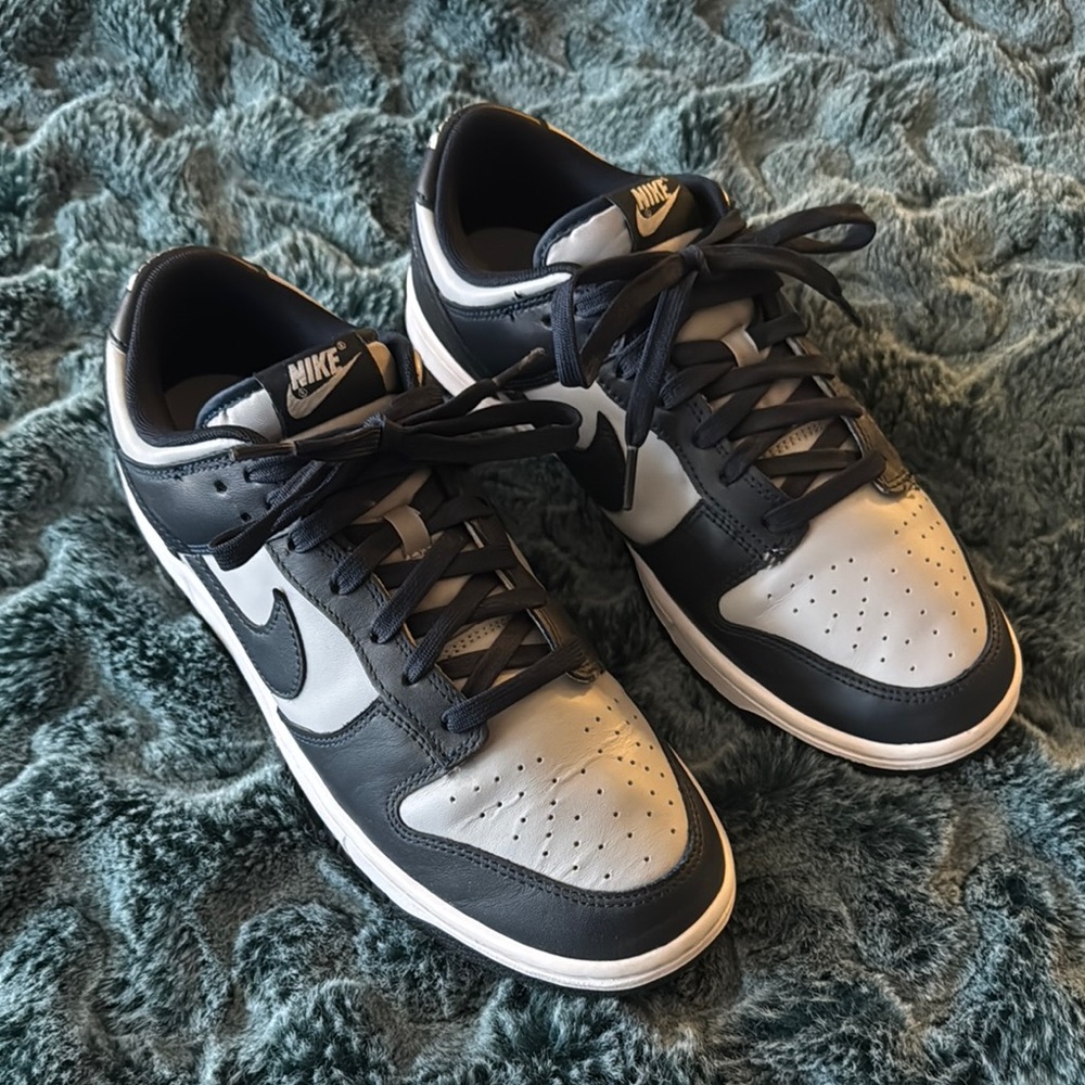 Nike Men's Black and Gray Sneakers